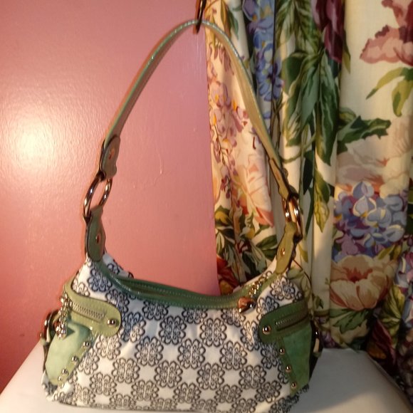 Kathy Van Zeeland Bags Kathy Van Zeeland Green And White Floral